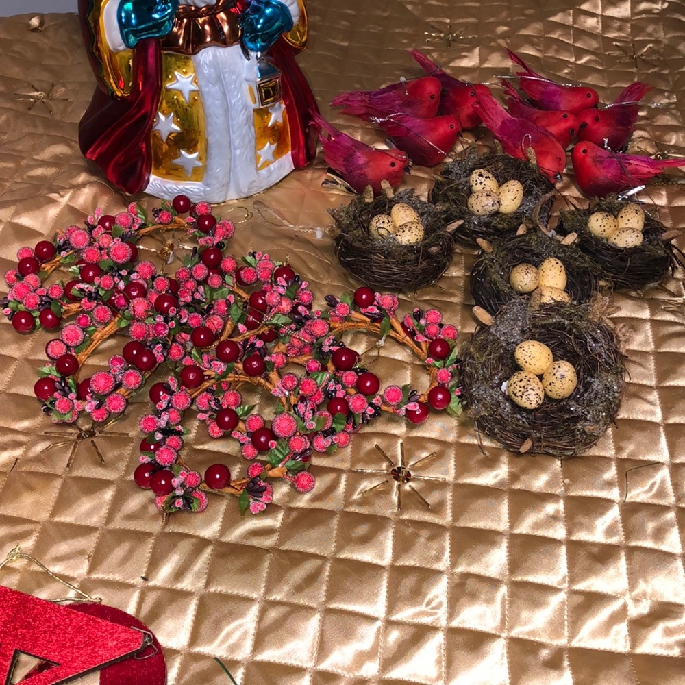 Ornaments set